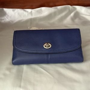 Authentic Coach Checkbook Wallet -shipping included